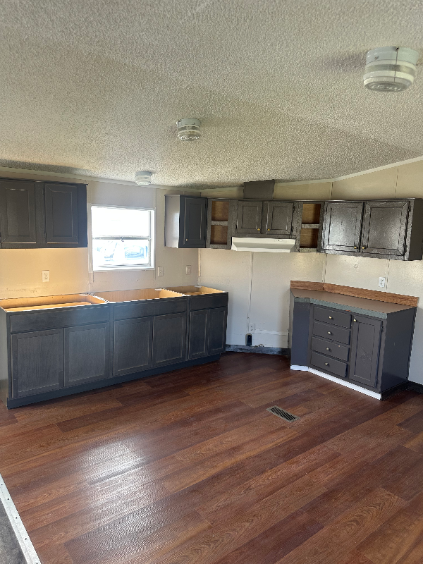 160 Bedrock Trl - Photo 3 of 13