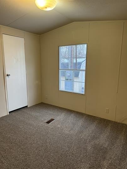 19 Staubs Ct - Photo 4 of 8