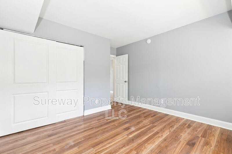 7 Hampton Gate Dr #A - Photo 7 of 10
