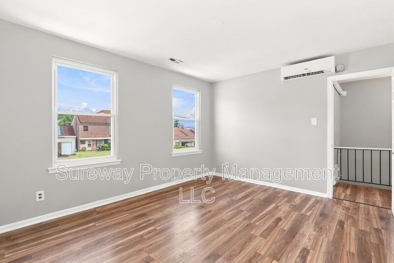 7 Hampton Gate Dr #B - Photo 7 of 10