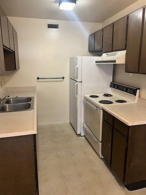 4838 Sw - Photo 5 of 9