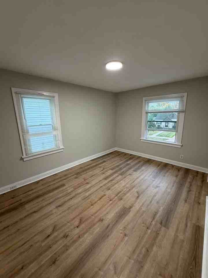 26831 Shoreview Ave - Photo 5 of 11