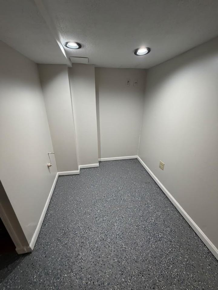 26831 Shoreview Ave - Photo 7 of 11