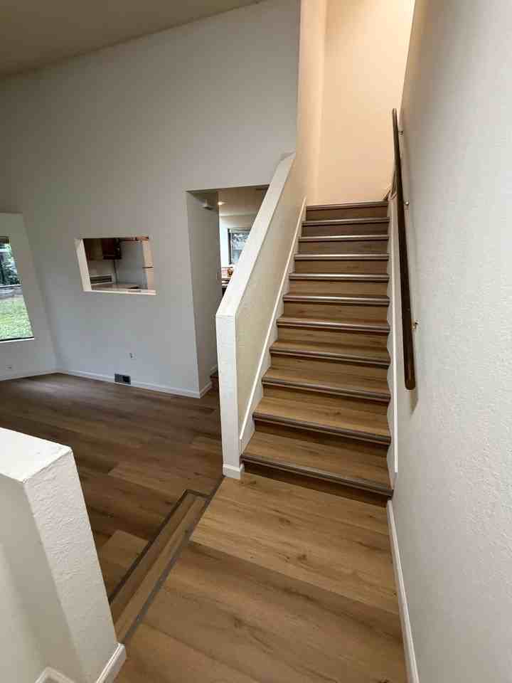 6310 49th Dr Ne - Photo 3 of 15