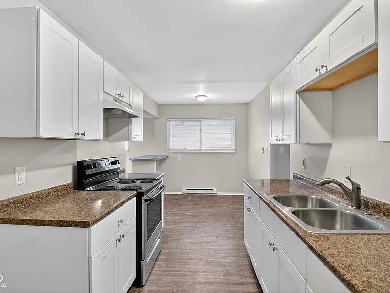 2930 Hillside Ave - Photo 5 of 11