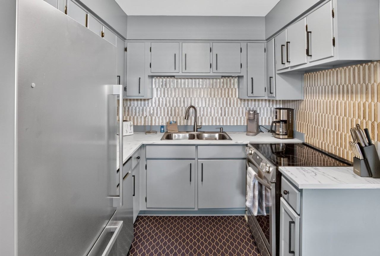 29 E 67th St - Photo 3 of 20