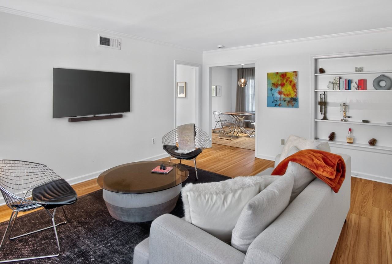 29 E 67th St - Photo 6 of 20