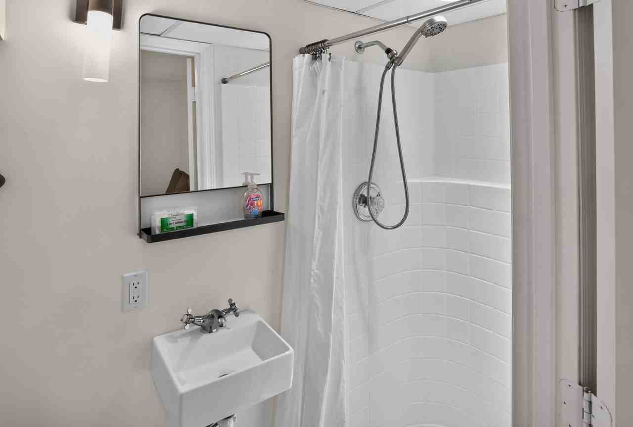 29 E 67th St - Photo 7 of 20