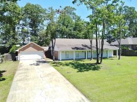 featured image of 110 Parkwood Blvd