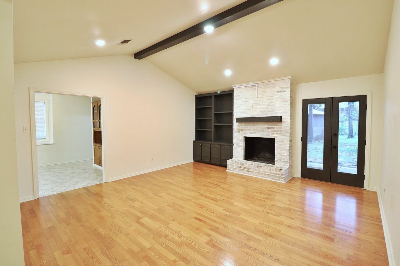 110 Parkwood Blvd - Photo 5 of 20