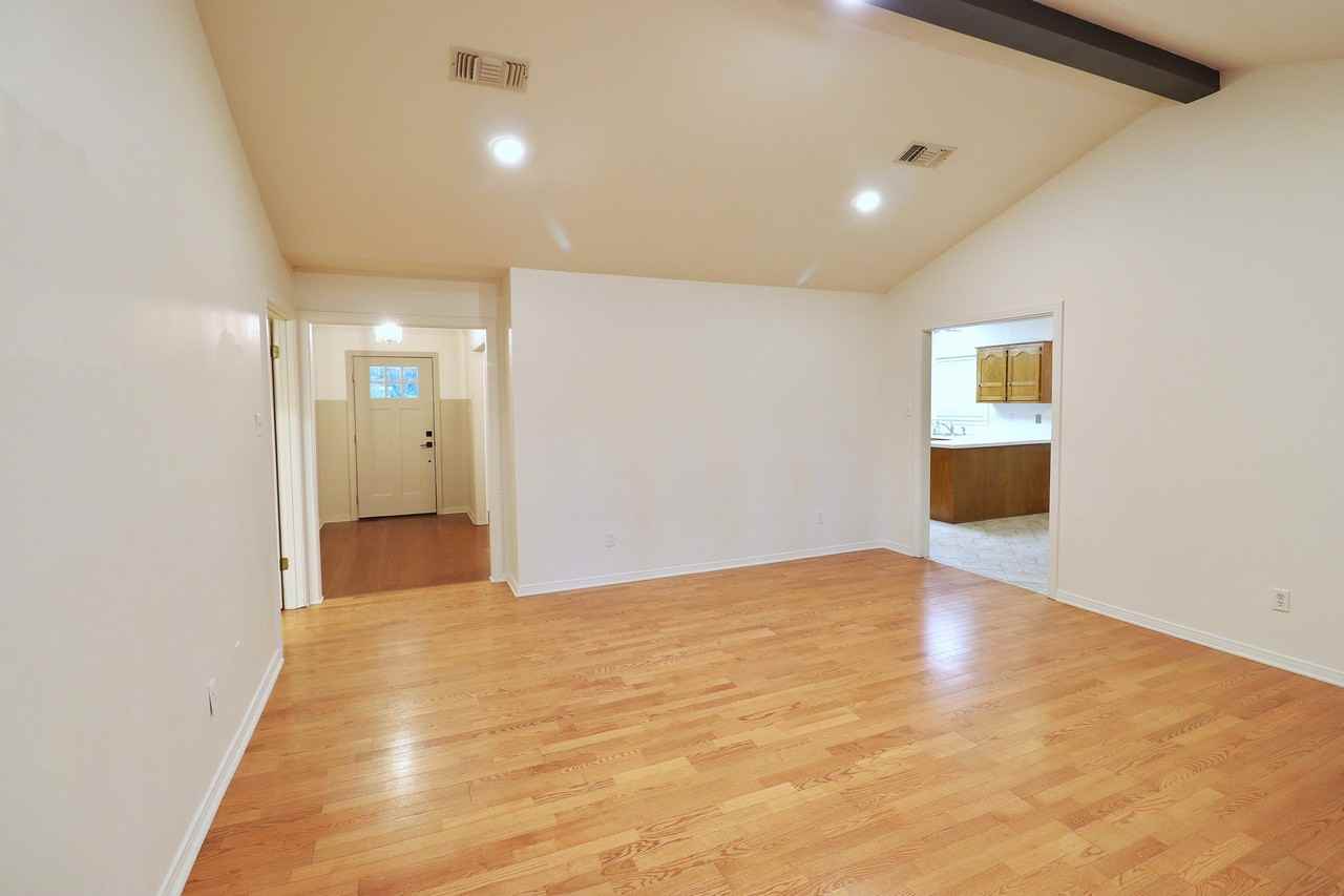 110 Parkwood Blvd - Photo 6 of 20
