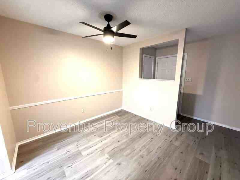 260 N Crow Rd #C - Photo 3 of 16