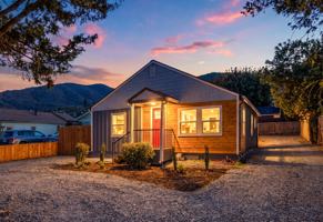 featured image of 1516 Talent Ave