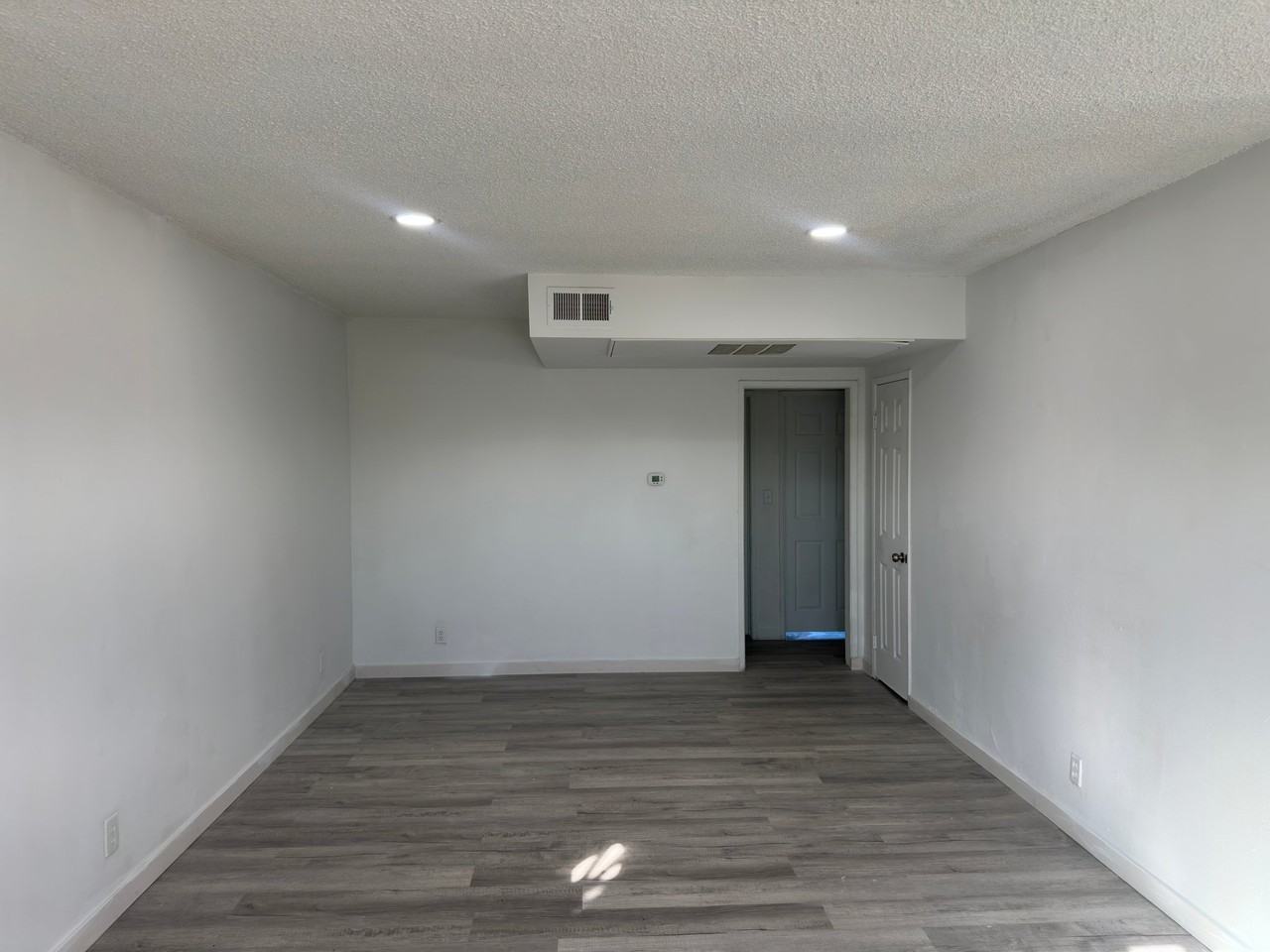 1317 W 97th St #8 - Photo 2 of 19