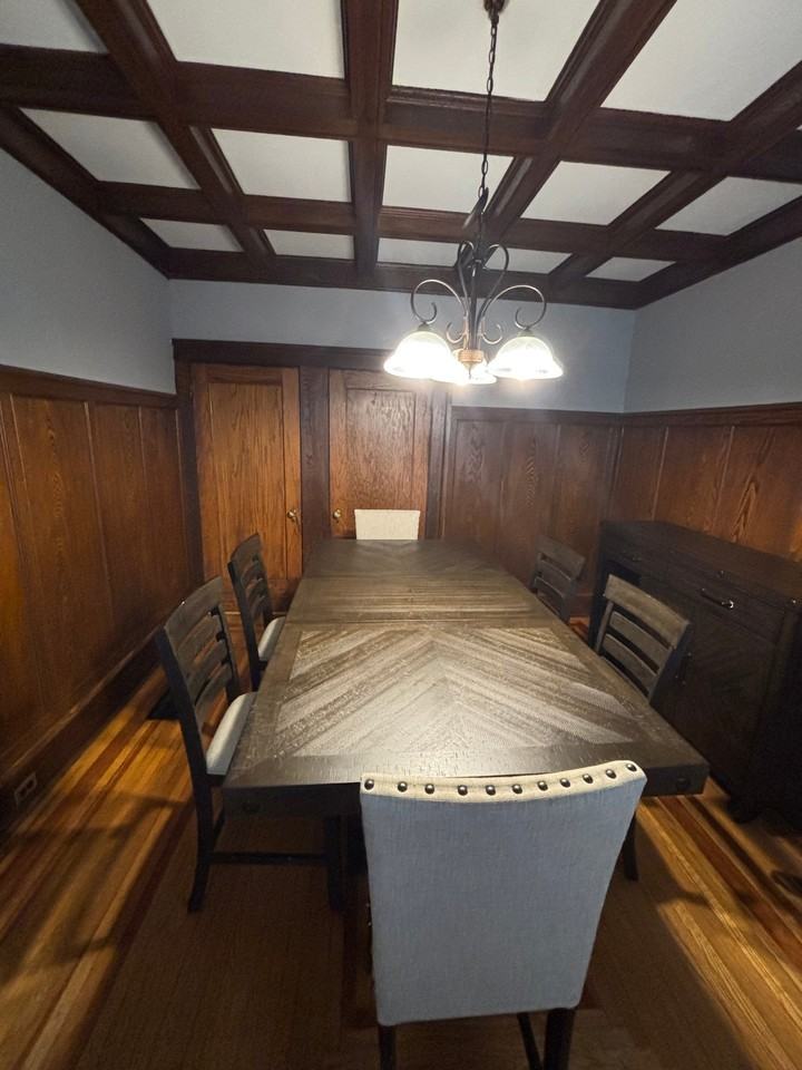 117 Broad St - Photo 4 of 17