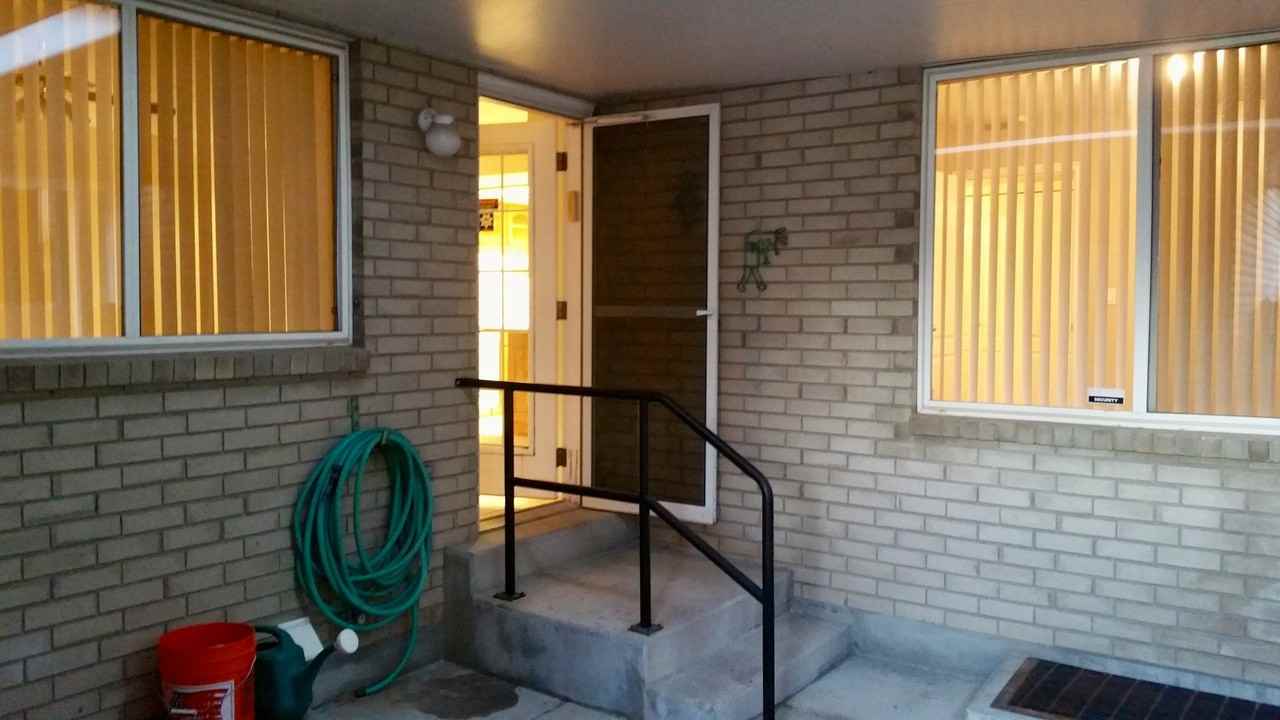 1614 W Cornerstone Way - Photo 4 of 11