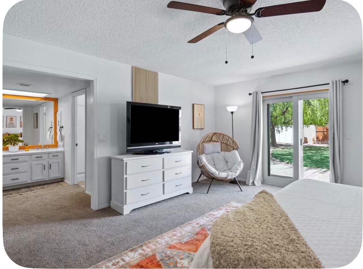 2142 E Woodman Dr - Photo 4 of 19