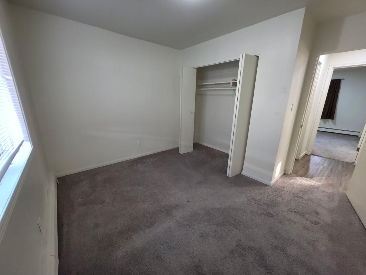 1033 E 10th Ave #2 - Photo 6 of 8