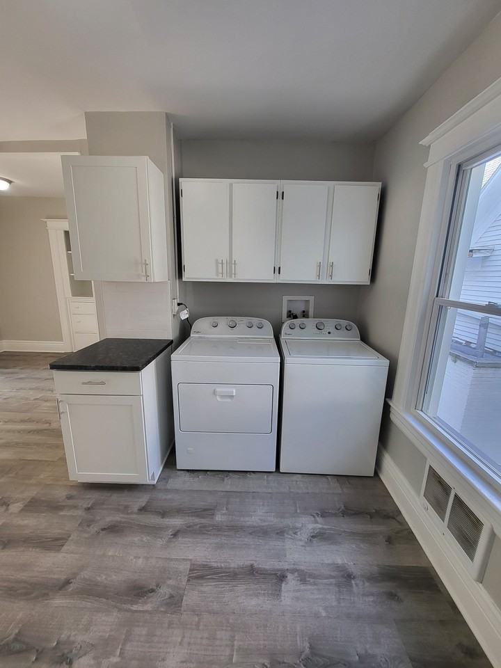 1136 Monroe Ave #A - Photo 3 of 18