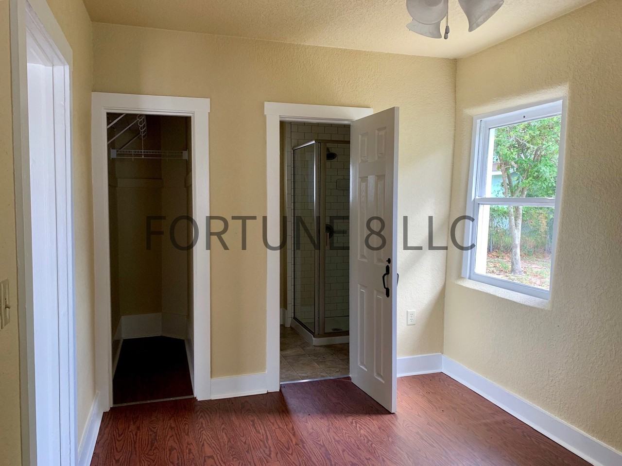 325 Matlo Ave - Photo 4 of 14