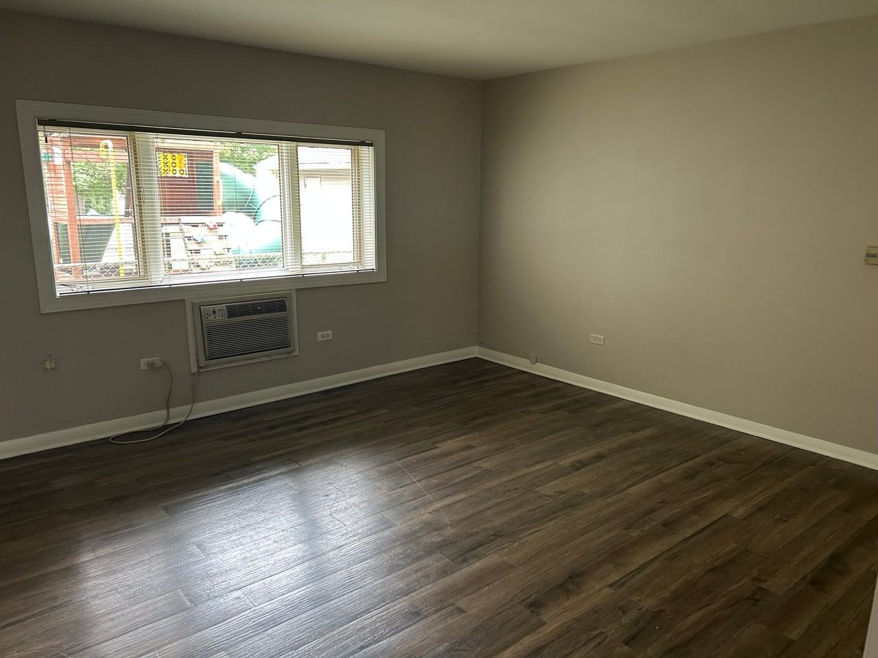 3505 Oak Park Ave #B1 - Photo 3 of 6