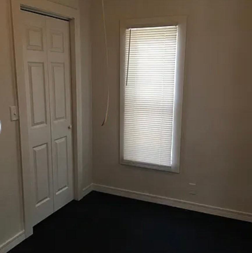 907 B St Se - Photo 3 of 8