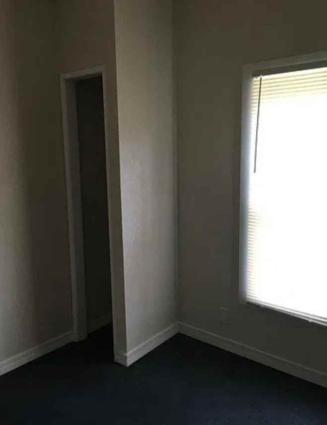 907 B St Se - Photo 5 of 8