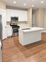 1032 S High Ridge Rd - Photo 1 of 1