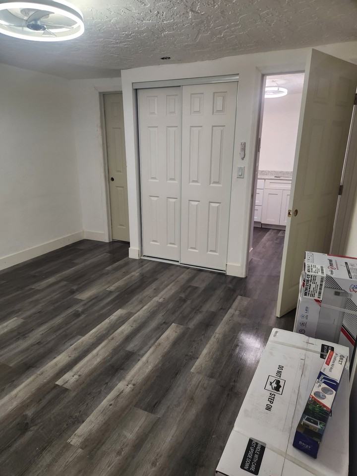 333 Iowa Ave - Photo 7 of 15