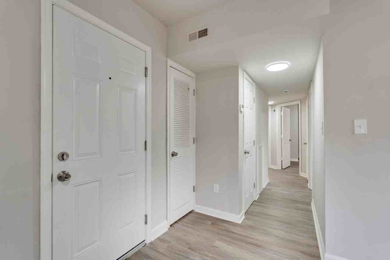 3016 30th St Se #1 - Photo 3 of 12