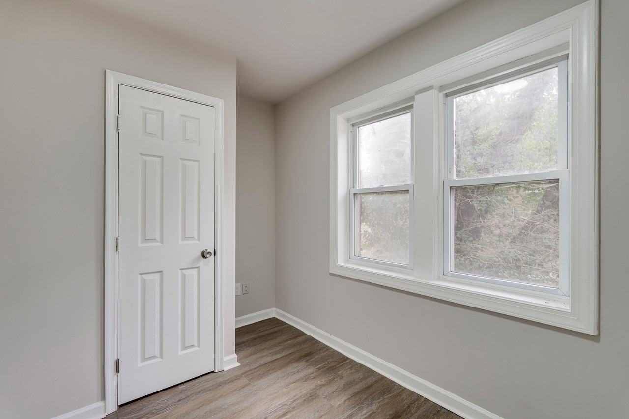 3016 30th St Se #1 - Photo 6 of 12