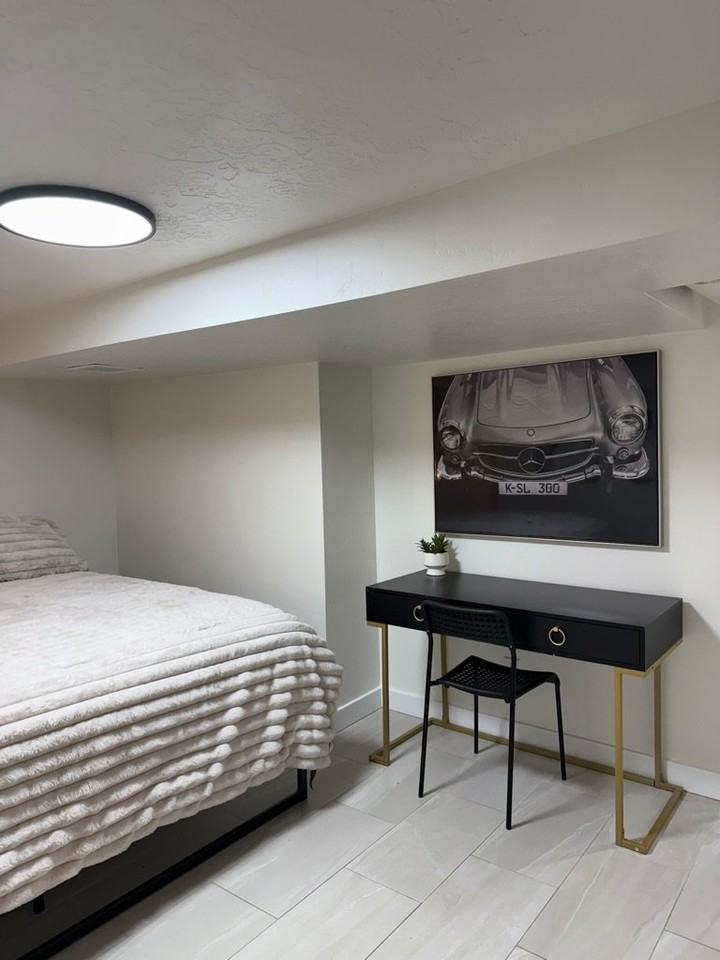 480 J St #480JSTREET - Photo 5 of 13