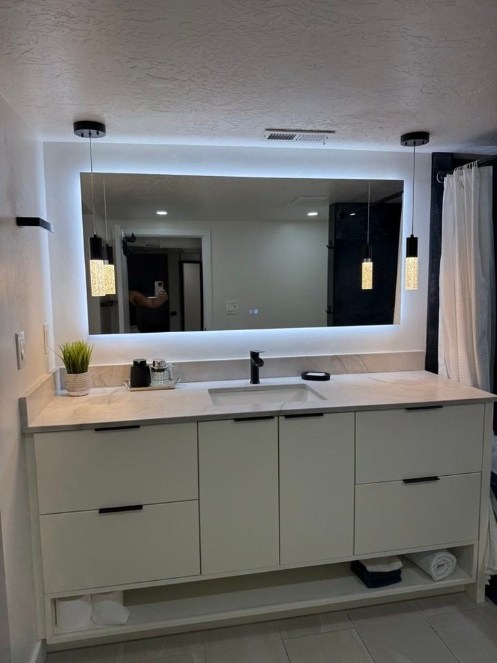 480 J St #480JSTREET - Photo 6 of 13