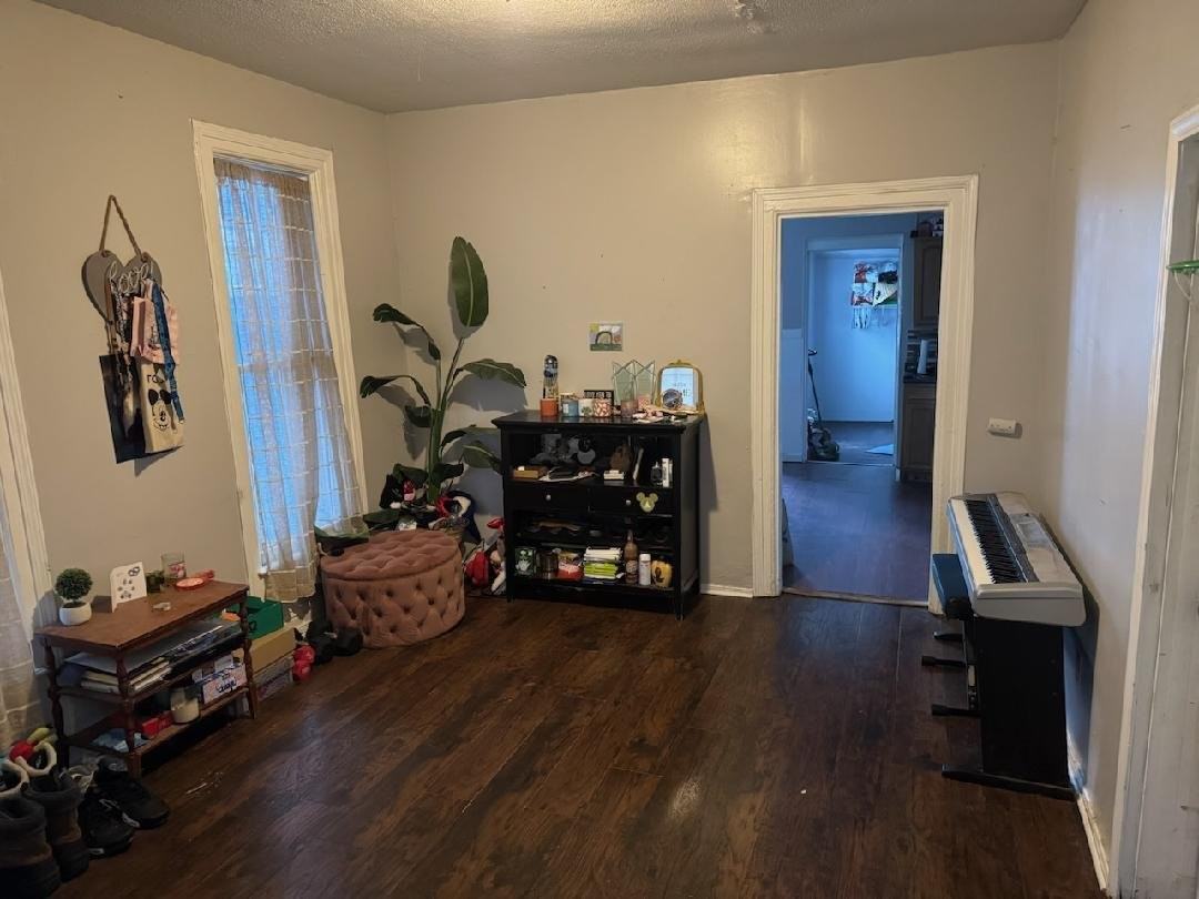 192 Park Ave - Photo 4 of 13