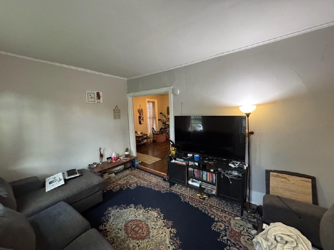 192 Park Ave - Photo 5 of 13