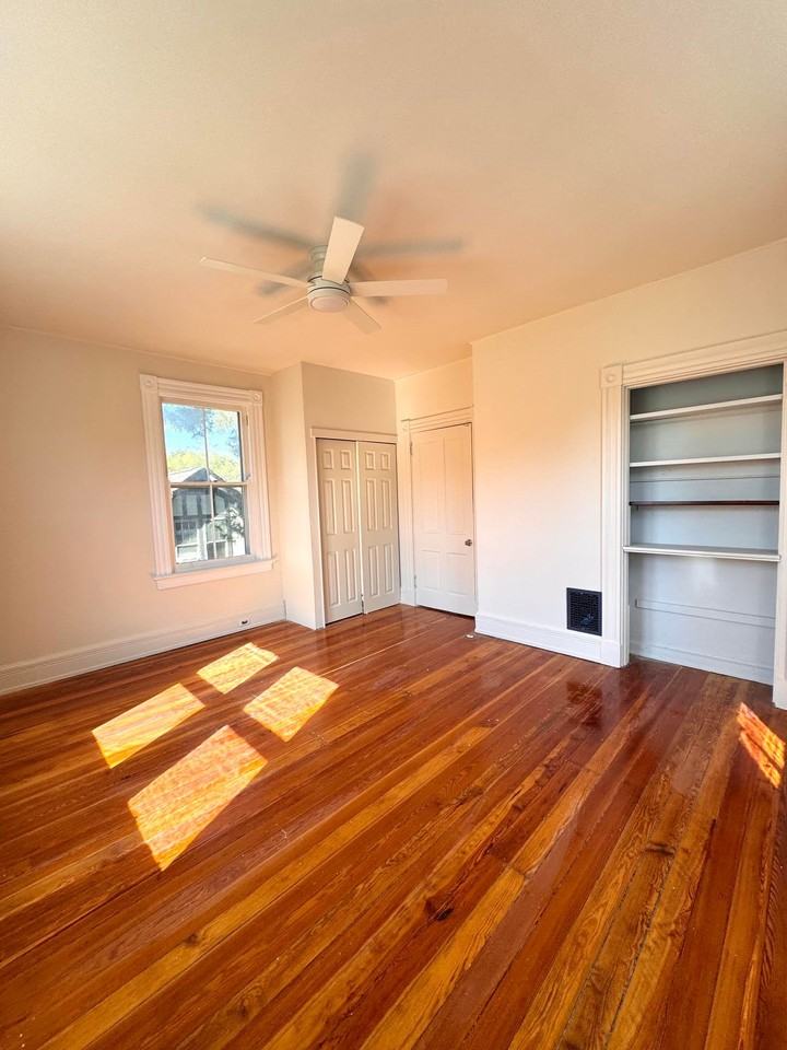 3036 Junietta Ave - Photo 3 of 17