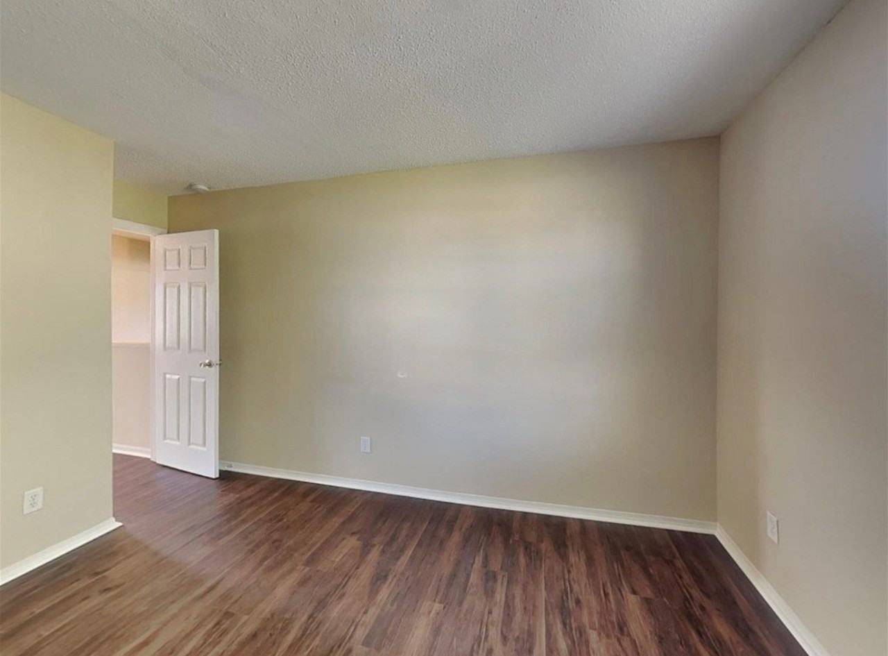 1495 Blue Grass Pkwy - Photo 6 of 10