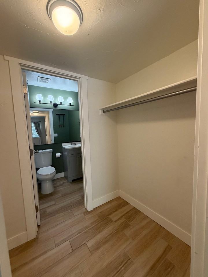 1281 E Ridge Meadow Ln #8D - Photo 6 of 16