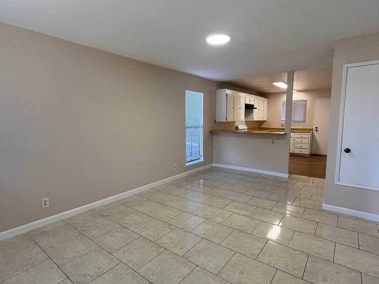 2415 Olivera Rd #10 - Photo 5 of 16