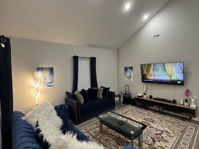 1622 Quill St #K - Photo 6 of 14