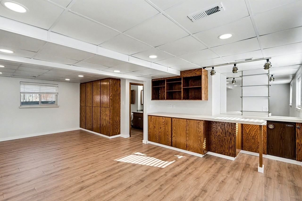1459 E Madrid Way - Photo 3 of 14