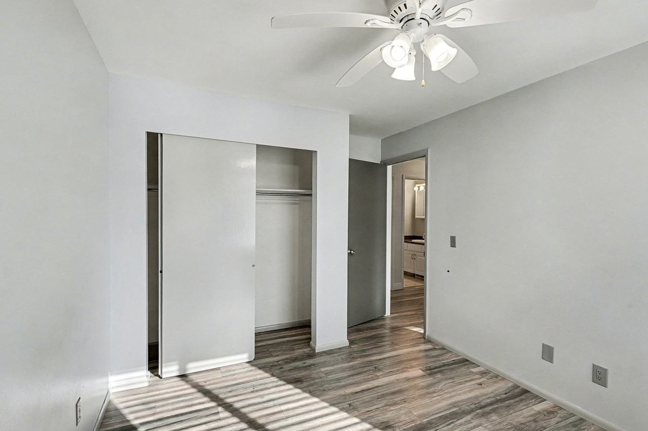 1459 E Madrid Way - Photo 6 of 14
