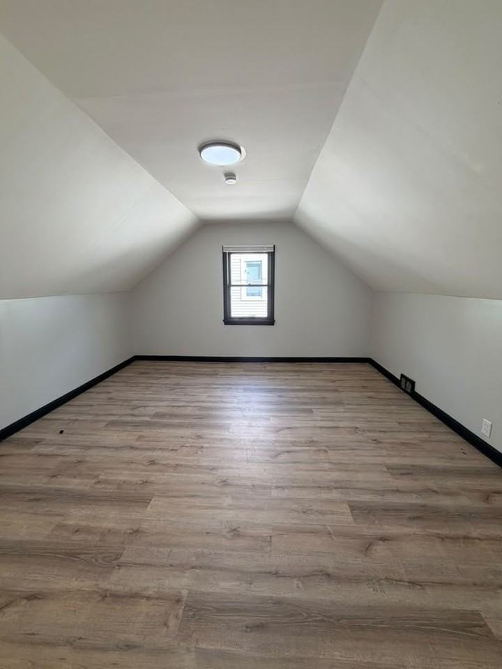11509 Tonsing Dr - Photo 4 of 7