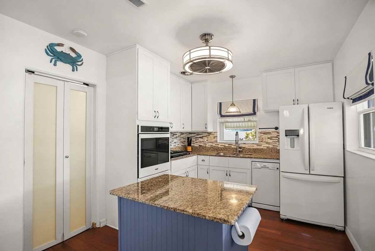 1121 Sunnydale Dr - Photo 6 of 12