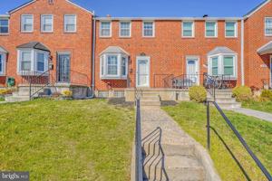 featured image of 1642 Hardwick Rd