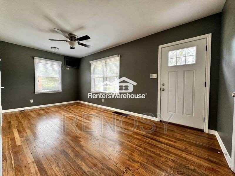 6111 Francis Ave - Photo 3 of 18