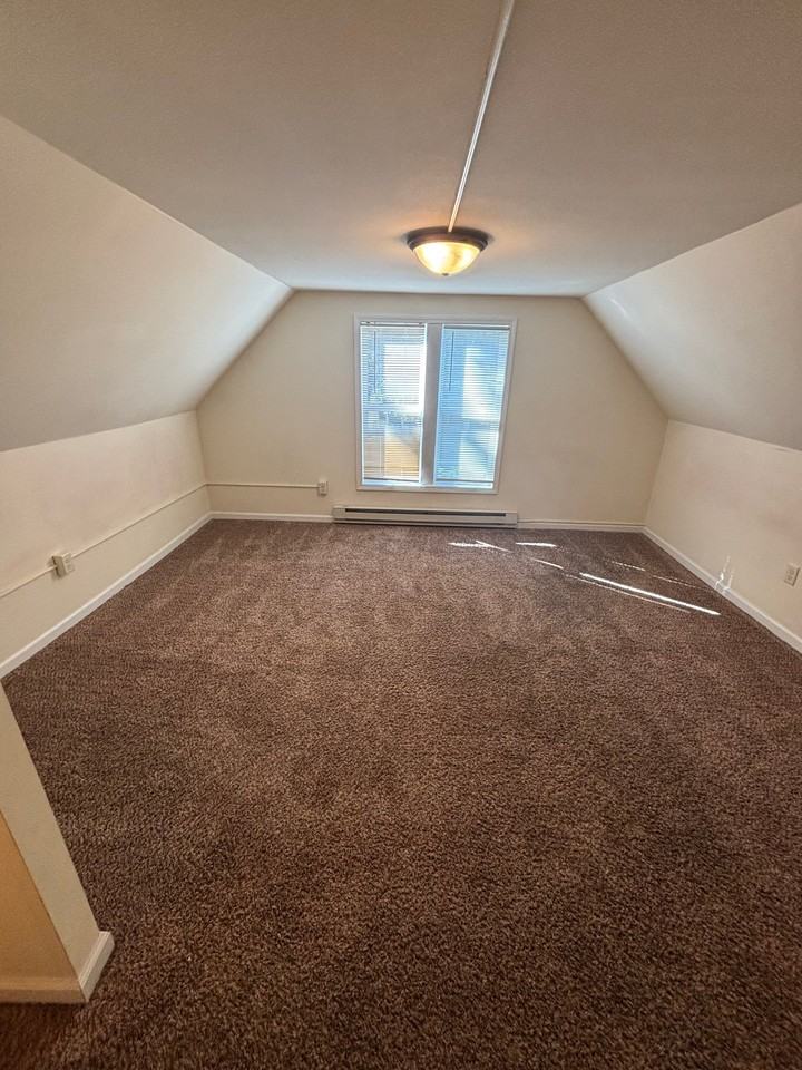 1712 Cumming Ave - Photo 7 of 7