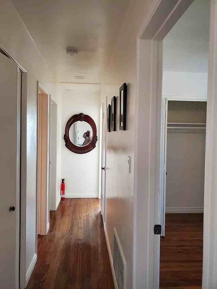 1214 Manchester St - Photo 7 of 25