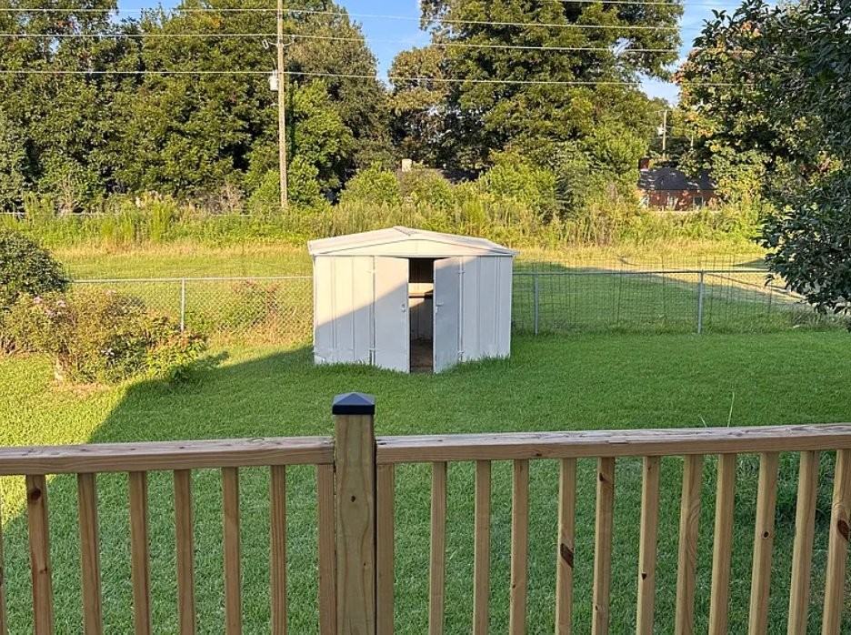 726 Mcarthur Blvd - Photo 5 of 15
