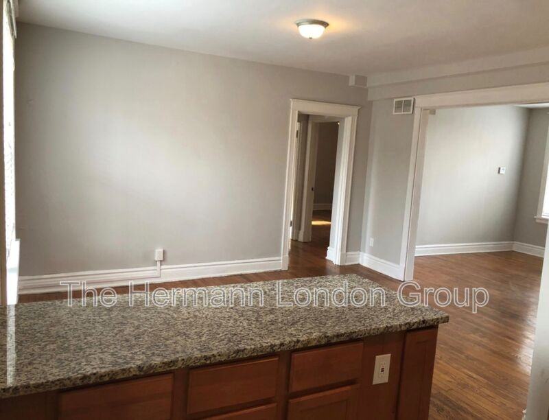 3300 Russell Blvd #3304F - Photo 2 of 16